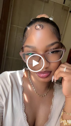 Customer video review of Victoria Gold Four Clover Earring