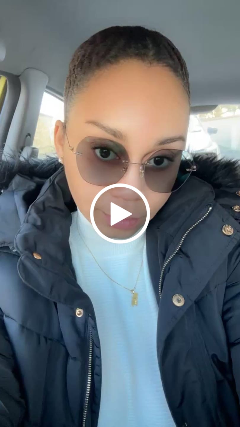 Customer video review of Vivian Eyeglasses