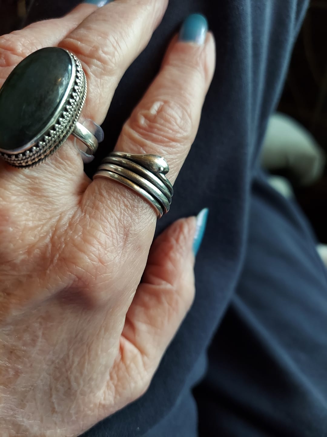 Customer photo review of Snake Fidget Ring