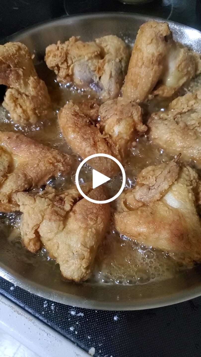 Customer video review of Leaf Lard Pig Pail-1 GALLON