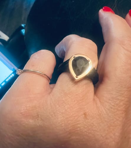 Customer photo review of Pear Collection - Silicone Rings with Metal Frame