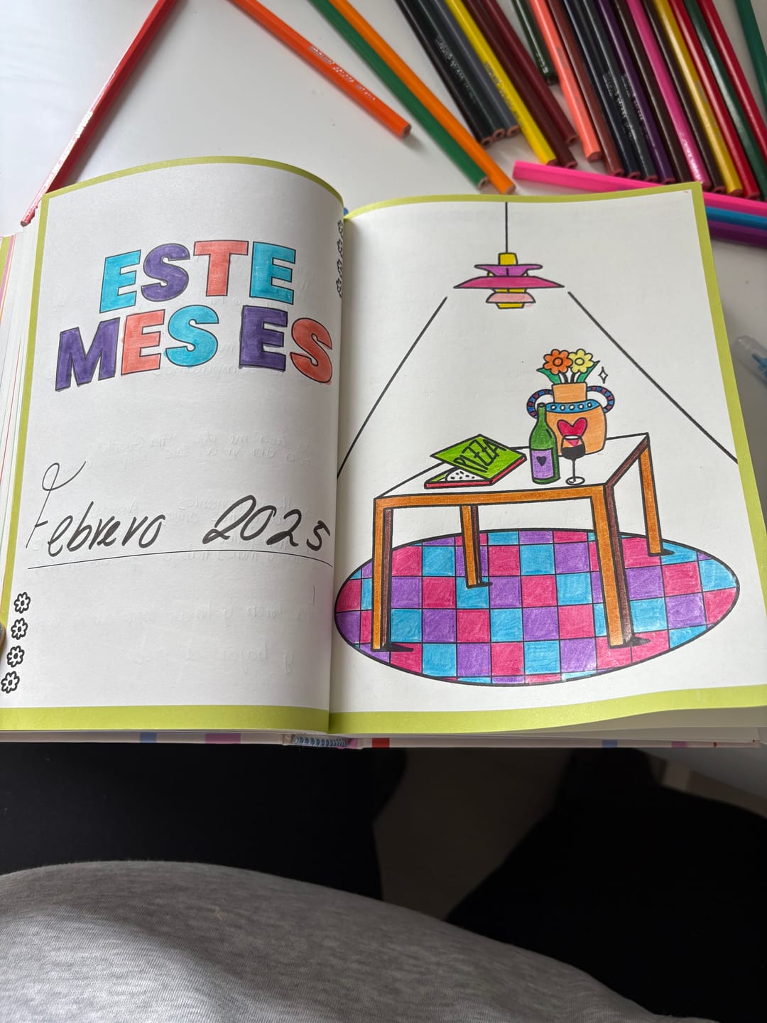 Customer photo review of Feel Good Journal | Portada Picnic