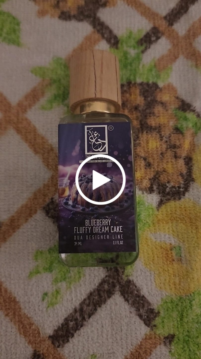 Customer video review of Blueberry Fluffy Dream Cake