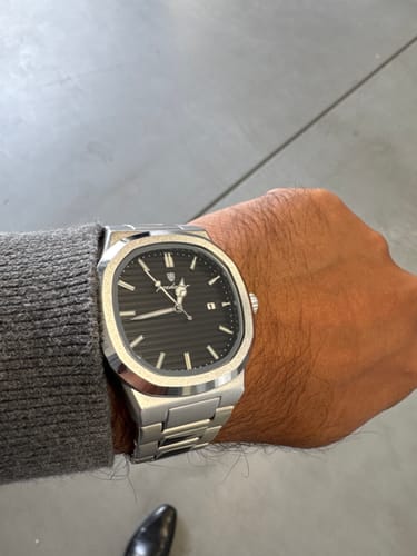 Customer photo review of Lucky Fours® Caspian