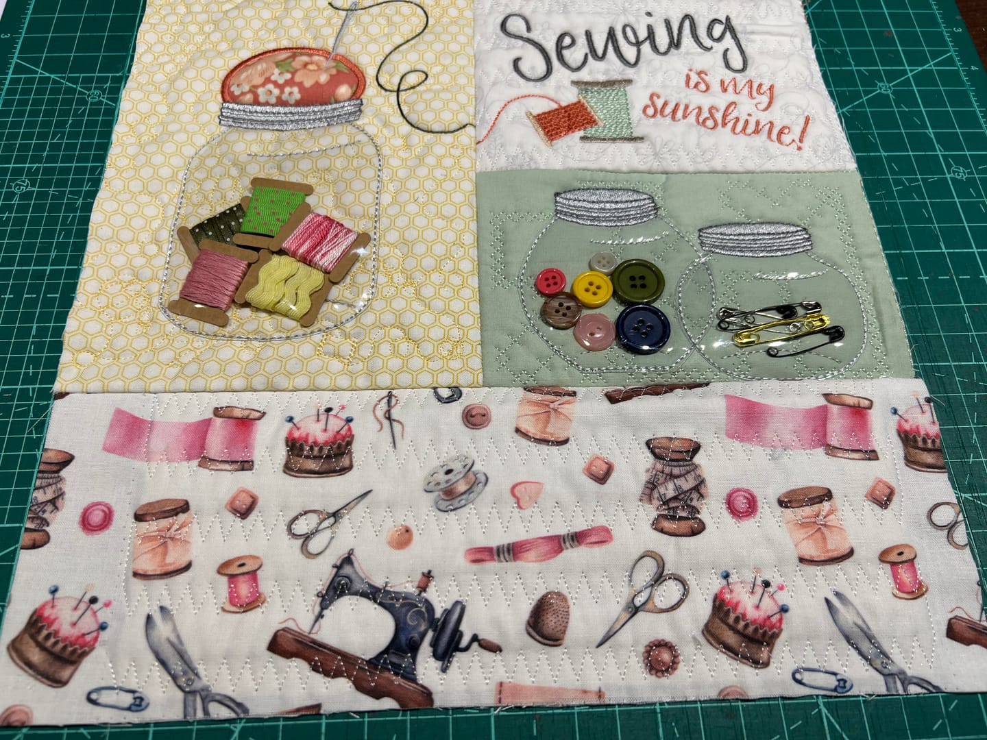 Customer photo review of Vintage Sewing Machine & Notions Fabric - White