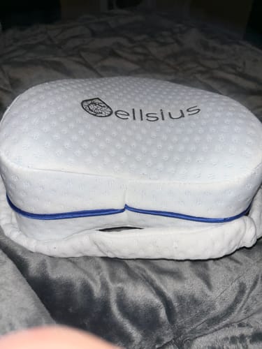 Avis photo d'un client sur Coussin Orthopédique Genoux Cellsius - Le secret d'un sommeil sans douleur