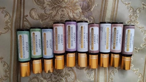 Customer photo review of Fragrance Oil Roller 10ml Strawberry Watermelon Mango — Clear | KIMLUD