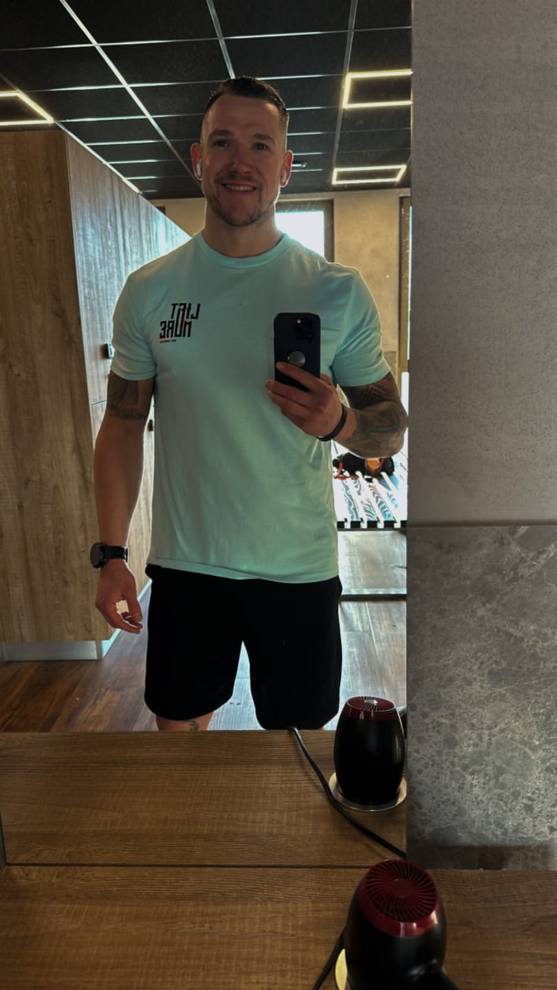 Customer photo review of DUMBBELLS Tee
