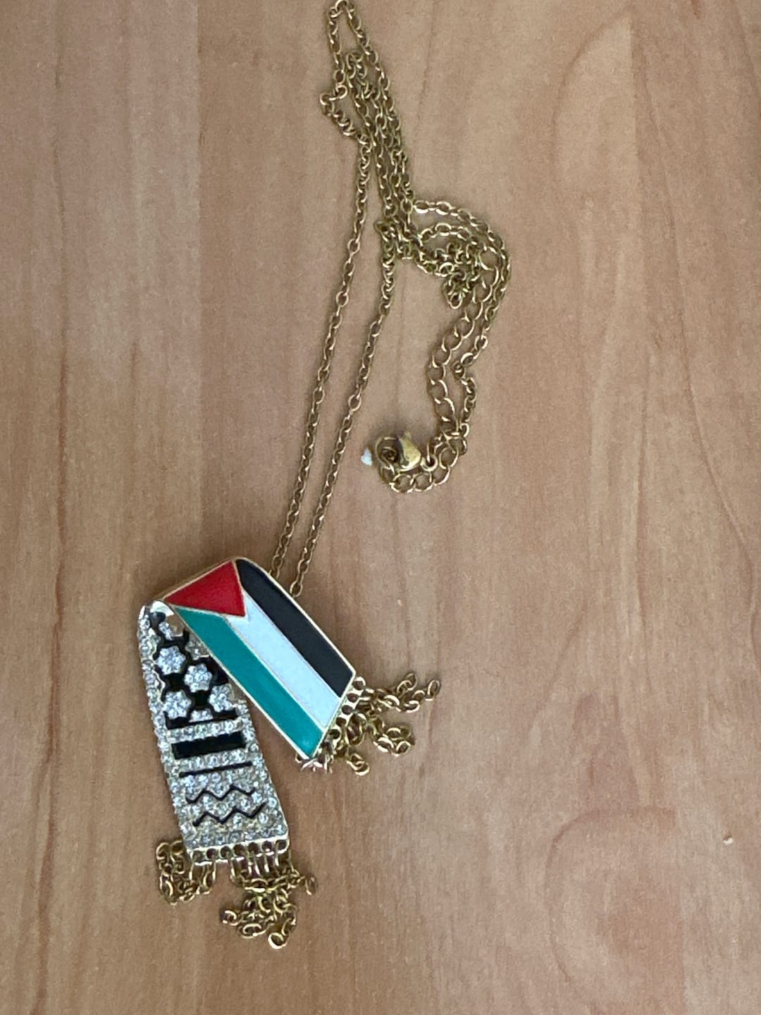 Customer photo review of Keffiyeh Necklace
