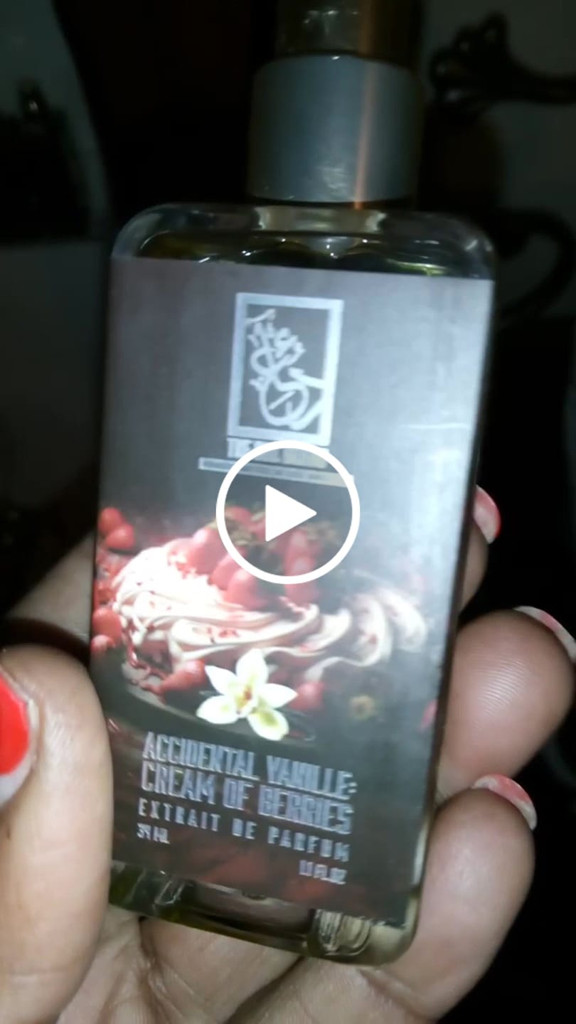 Customer video review of Accidental Vanille: Cream Of Berries
