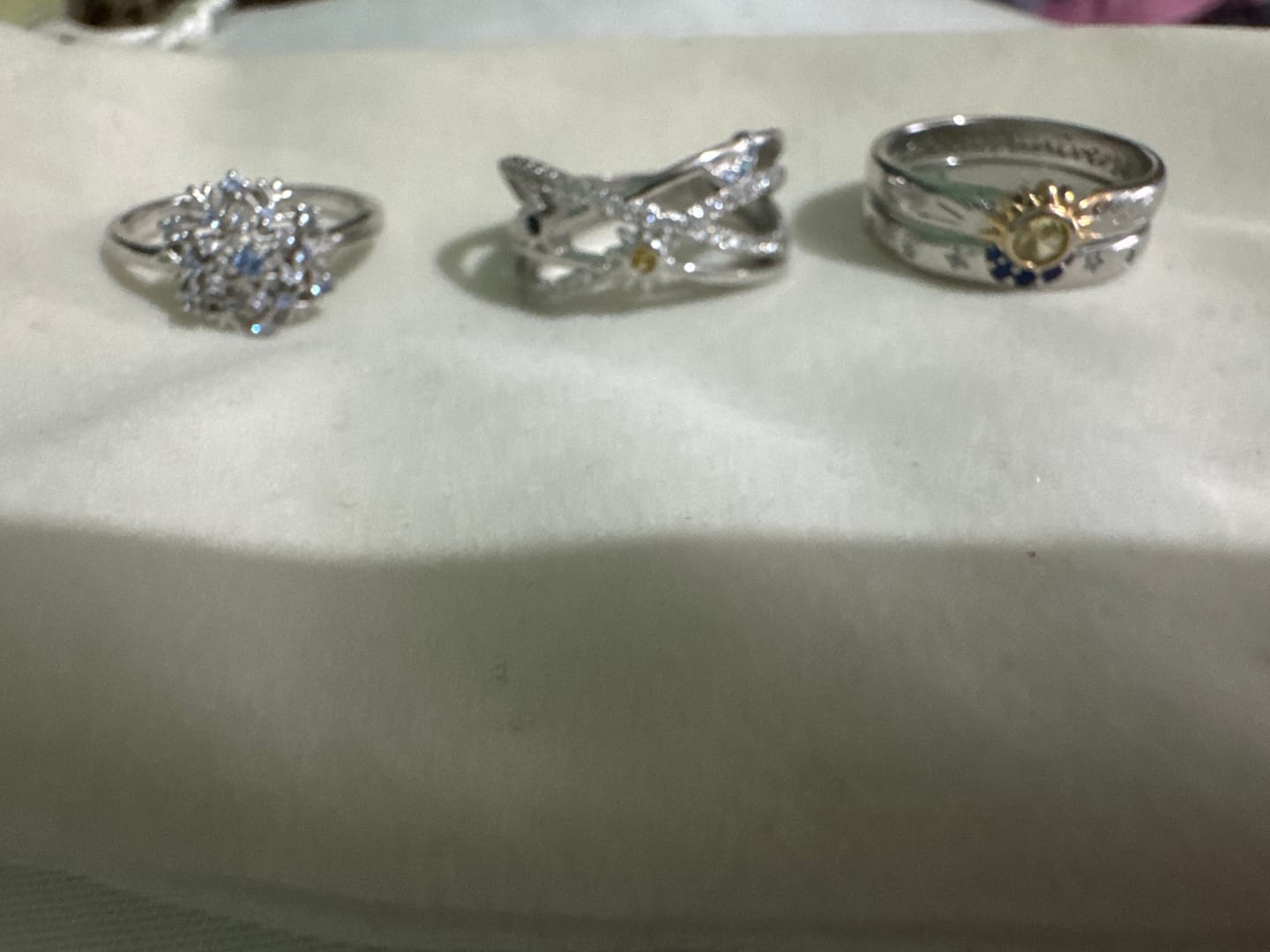 Customer photo review of Anillo Sol & Luna