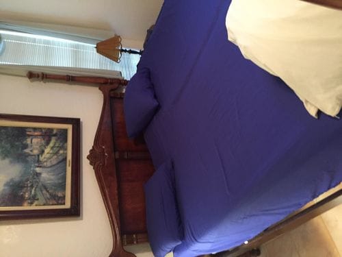 Customer photo review of LUXURY NAVY BLUE WATERBED SHEETS 100% EGYPTIAN COTTON