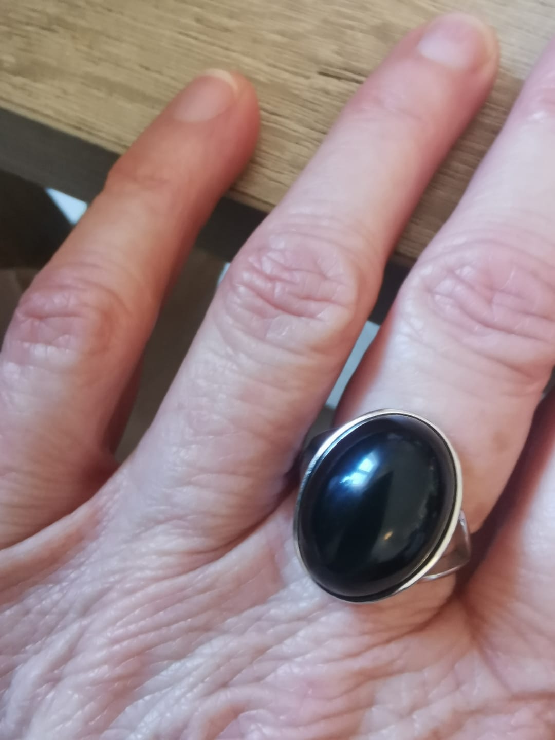 Customer photo review of Bague Ajustable "Guérison de L'Âme" en Obsidienne Œil Céleste & Argent