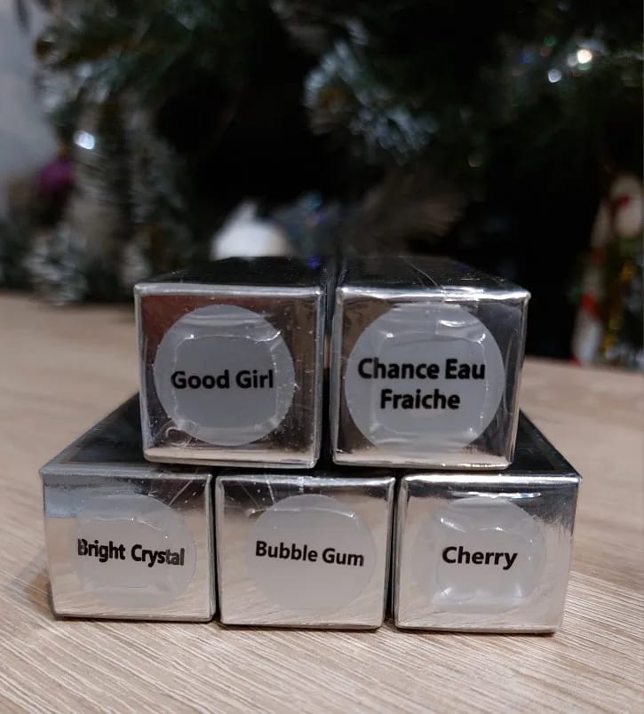 Customer photo review of Fragrance Oil Roller 10ml Strawberry Watermelon Mango — Clear | KIMLUD