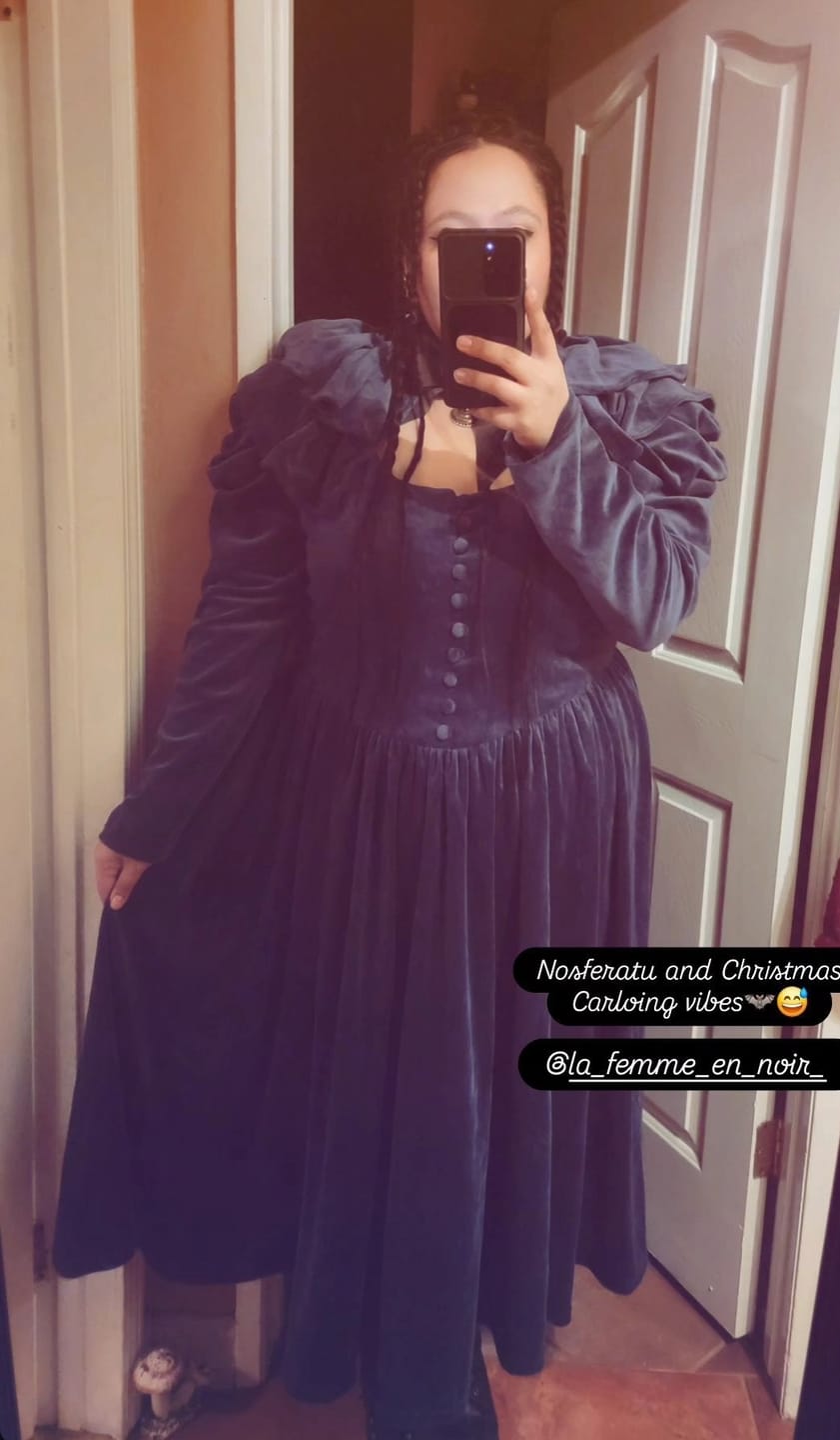 Customer photo review of PRE-ORDER - CRIMSON PEAK™ Lady Lucille Victorian Dress with Capelet in Teal