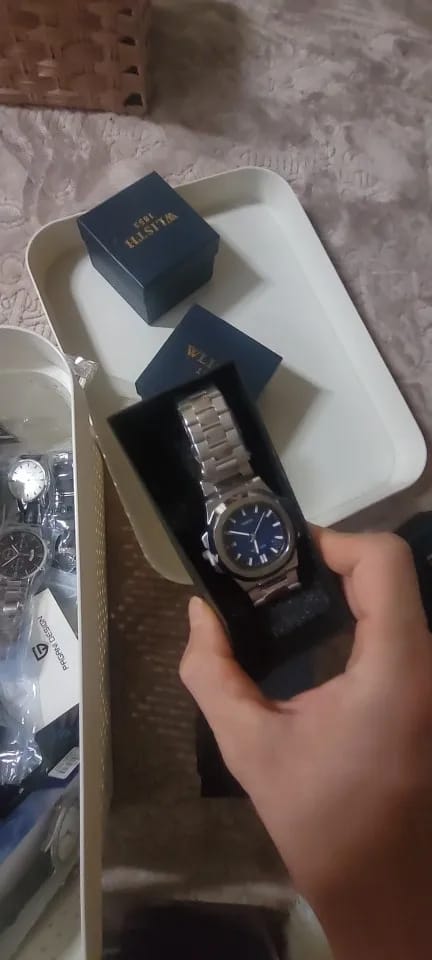 Customer photo review of Luxury Watch Business 30M Waterproof Male Clock Luminous Date Stainless Steel Square Quartz Men Watch reloj hombre 2024 New