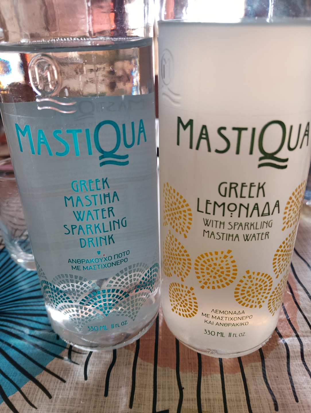 Customer photo review of Pure carbonated water with mastic - 330ml