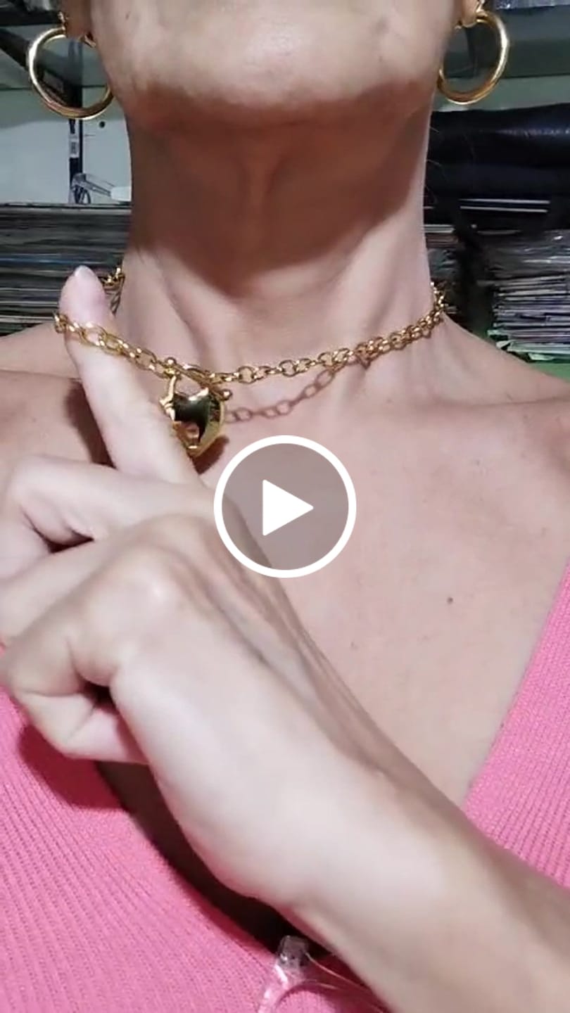 Customer video review of Colar Amor Eterno Coração Folheado A Ouro 18k