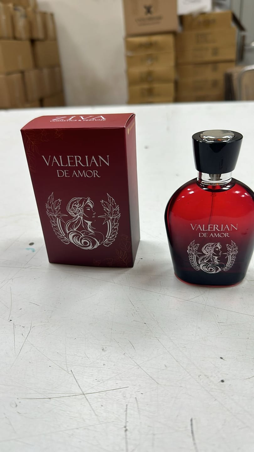 Customer photo review of VALERİAN DE AMOR (KADIN MAGNET) PARFÜM