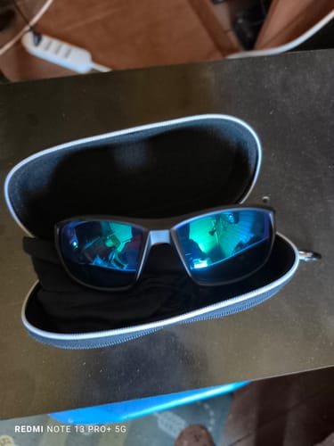 Customer photo review of Lente Polarizado Serie Sport S color Azul