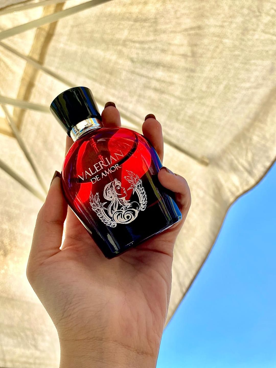 Customer photo review of VALERİAN DE AMOR (KADIN MAGNET) PARFÜM
