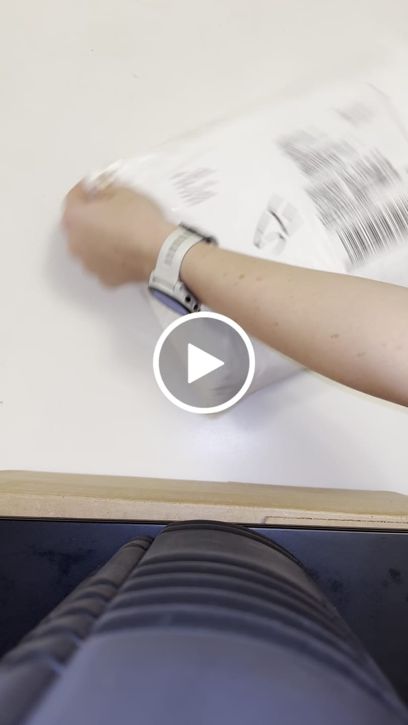 Customer video review of ULTRA BREATHABLE MONOCHROMATIC LONG SLEEVE