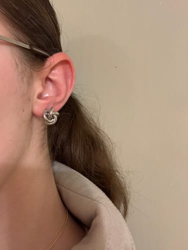 Customer photo review of Par Arete Nudo