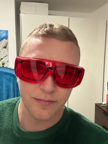 Zákaznická recenze s fotkou produktu VisionX