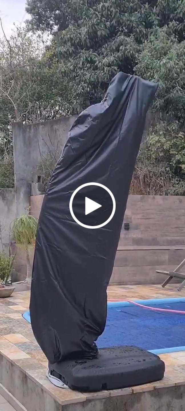 Customer video review of Capa Impermeável para Guarda-Sol e Ombrelone 210D