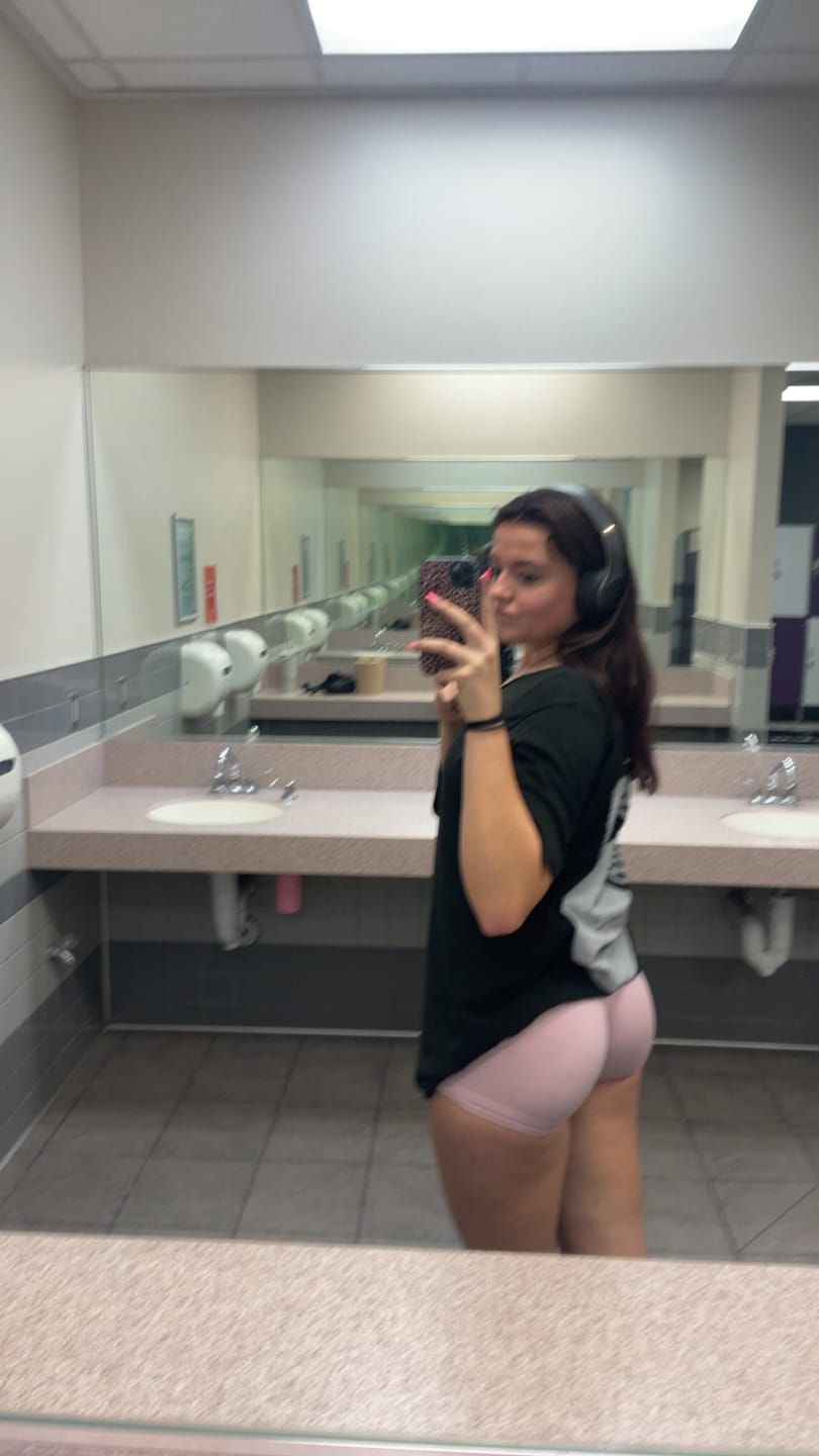 Customer photo review of W144 Hybrid Shorts