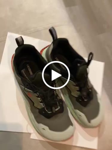 Customer video review of Stratus - Zapatos De Punta Ancha