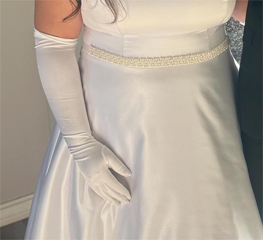 Customer photo review of Minimalist Pearl Belt - MUSA