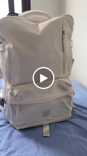 Customer video review of Royal Travel Backpack