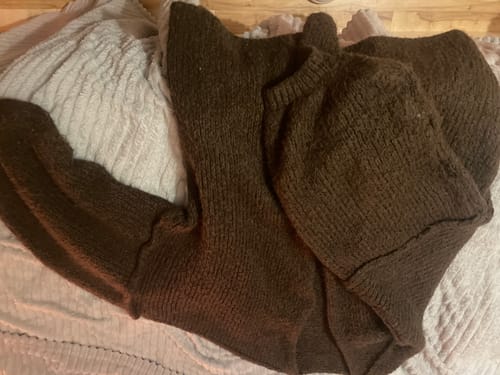 Customer photo review of Tammy Strickjacke - Dunkelbraun