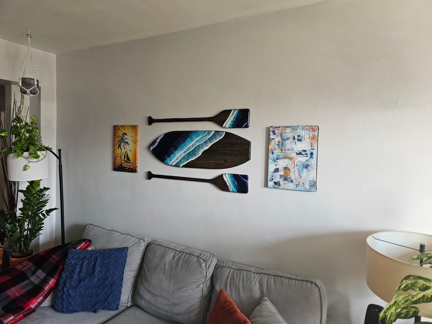 Customer photo review of Surfboard Wall Art Nautical Decor with Oars Wall Resin Art