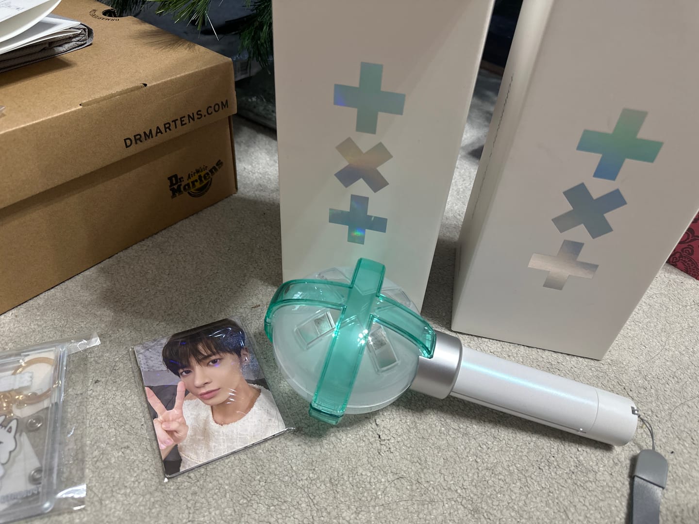 Customer photo review of TXT - OFFICIAL LIGHT STICK VER.2
