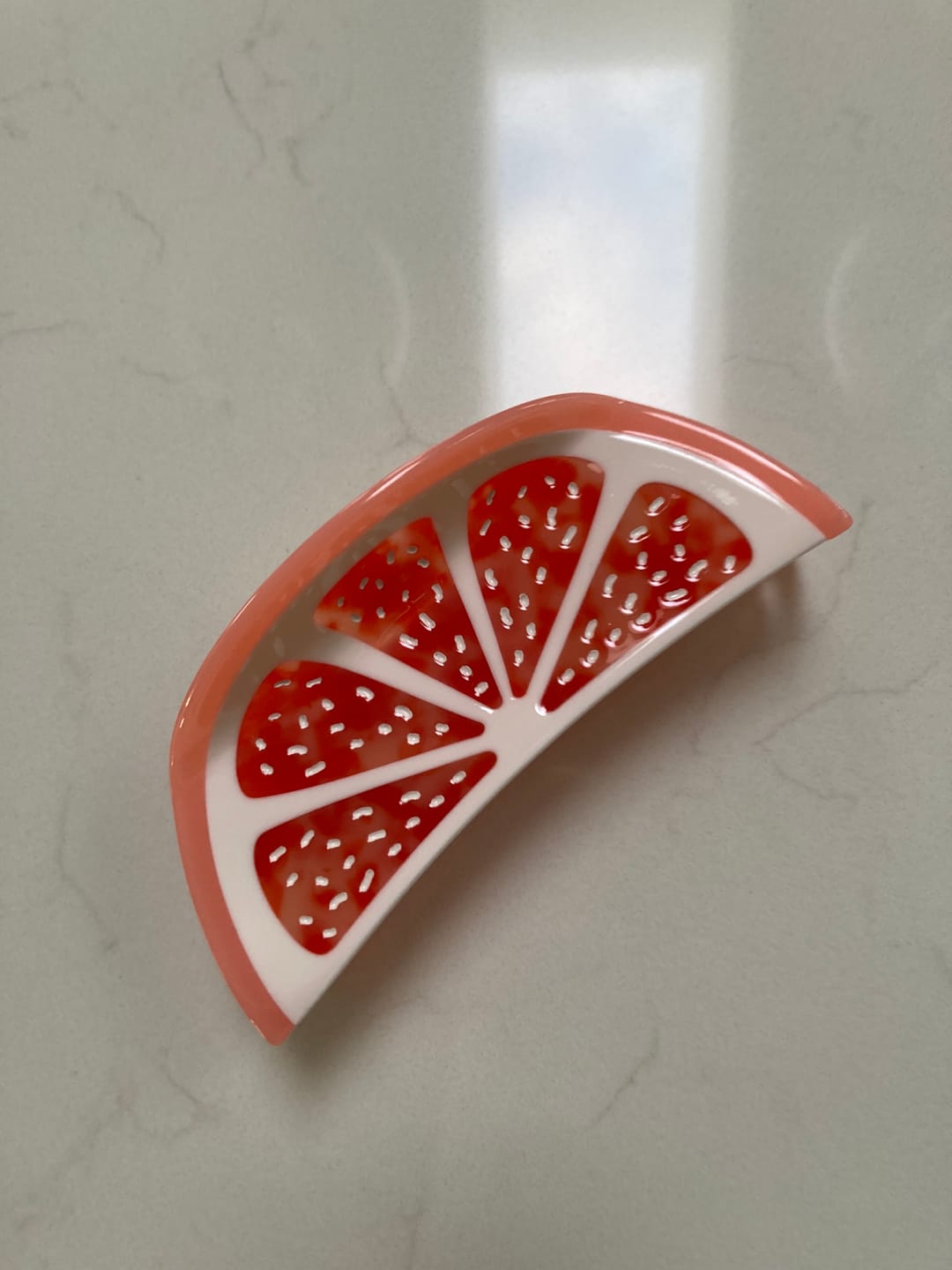 Customer photo review of XL Grapefruit Slice Hair Claw Clip