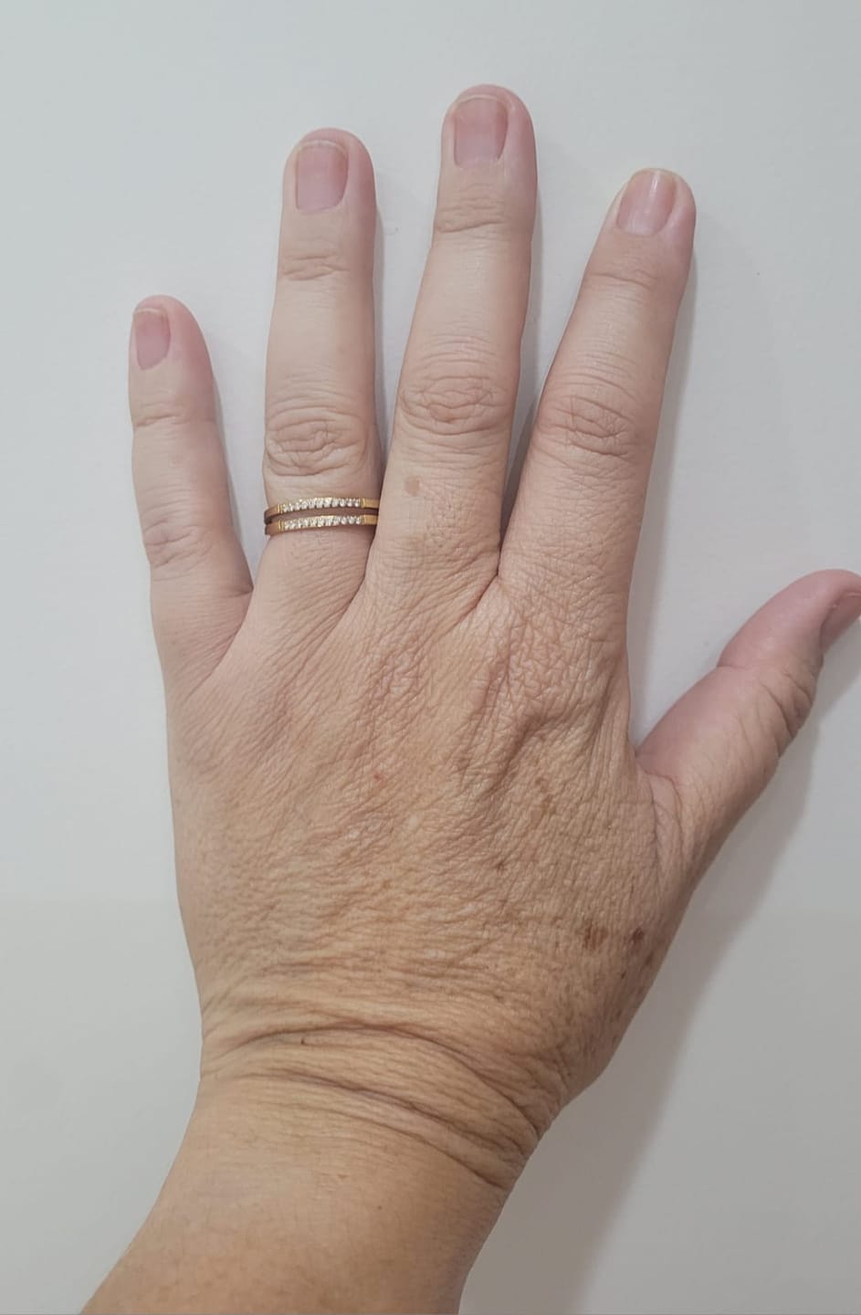Customer photo review of Anel Duplo Camada Banhado em Ouro 18k