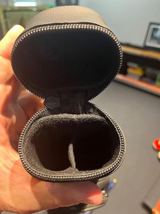 Customer photo review of Cue-King Premier 2.0 Professional Billiard Cue, 10.5mm tip, 20oz, 50/50 jointed, Leather bag included