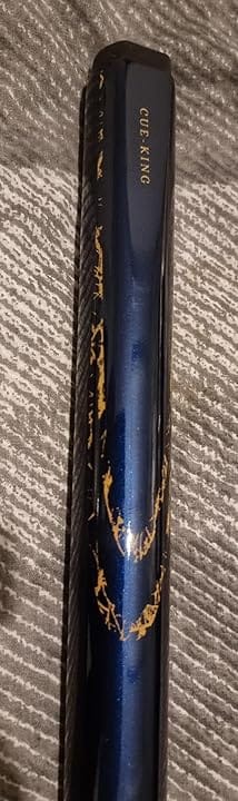 Customer photo review of Cue-King Premier 2.0 Professional Billiard Cue, 10.5mm tip, 20oz, 50/50 jointed, Leather bag included