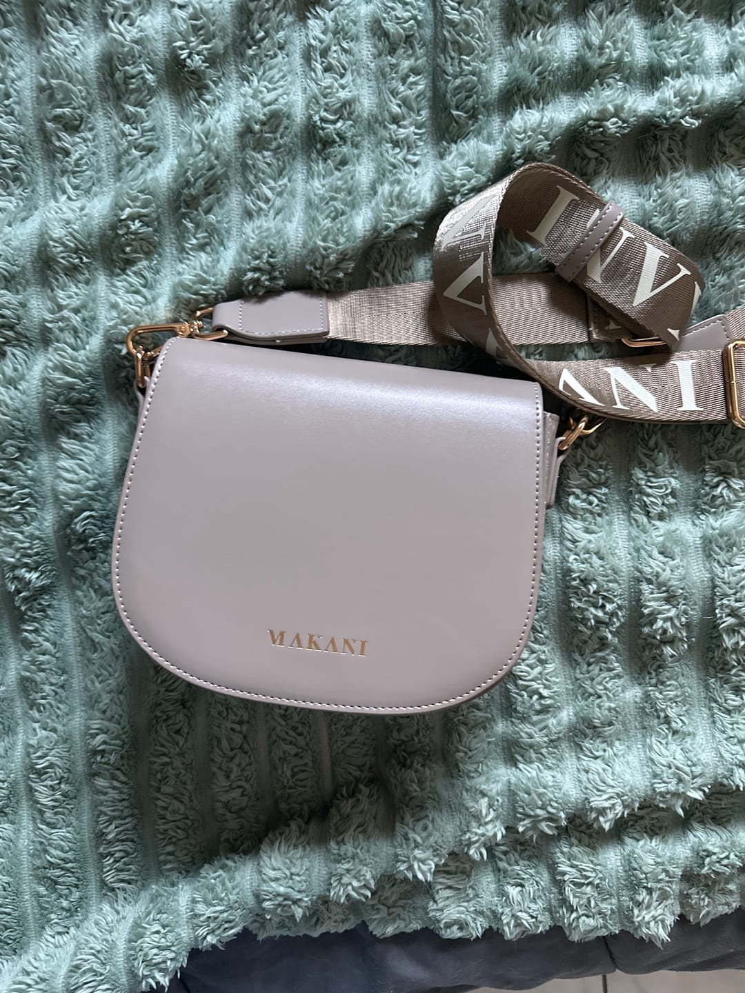 Customer photo review of JASMIN - TAUPE