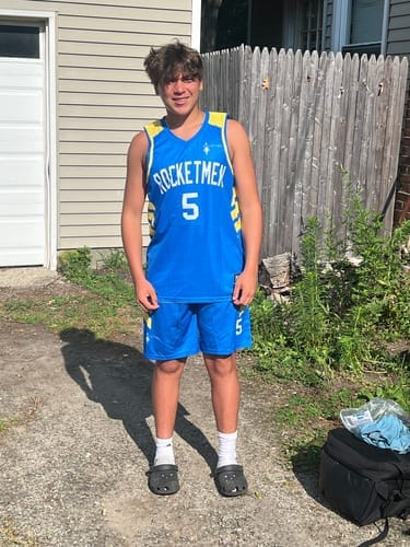 Customer photo review of Custom Kelly Green White Chest Slash Patttern Double Side Sports Uniform Basketball Jersey