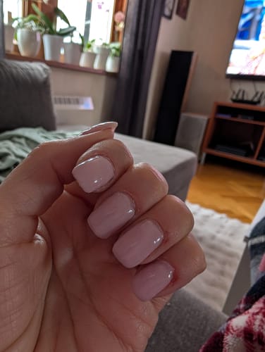 Customer photo review of Soft Lila Dipping Powder