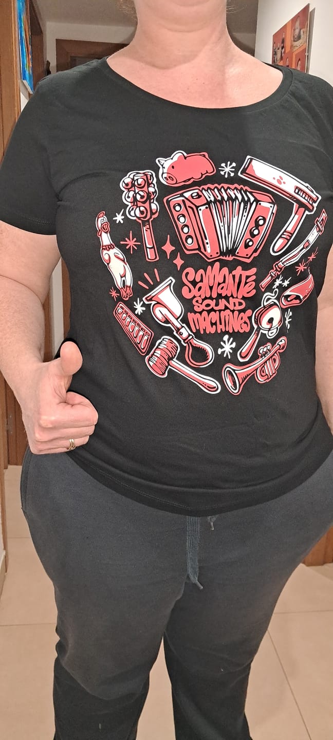 Customer photo review of Camiseta "Samanté Sound Machines"