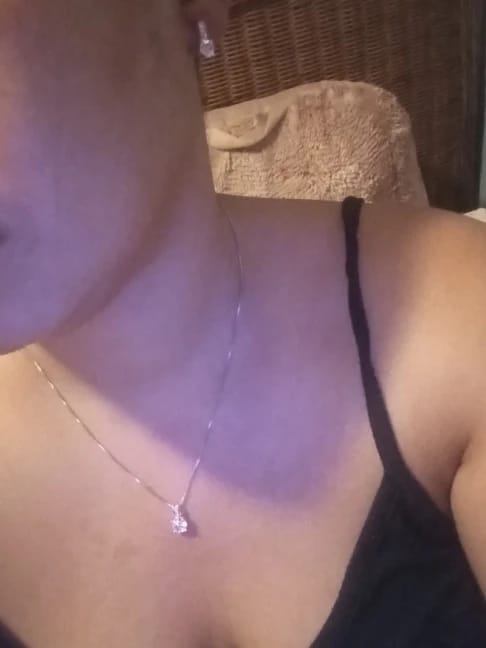 Customer photo review of COLETTE EARRING AND BRACELET SET