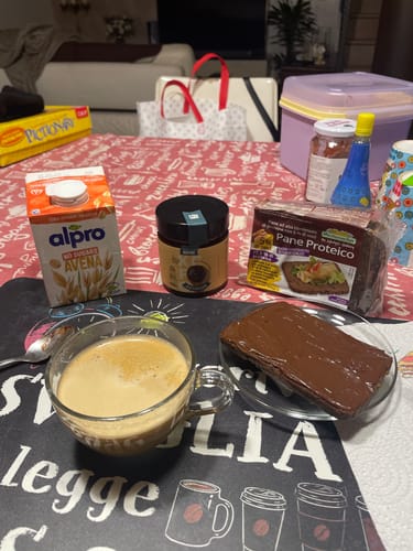 Customer photo review of KETOCIOK 250G CREMA SPALMABILE NOCCIOLE IGP E CACAO SENZA ZUCCHERO