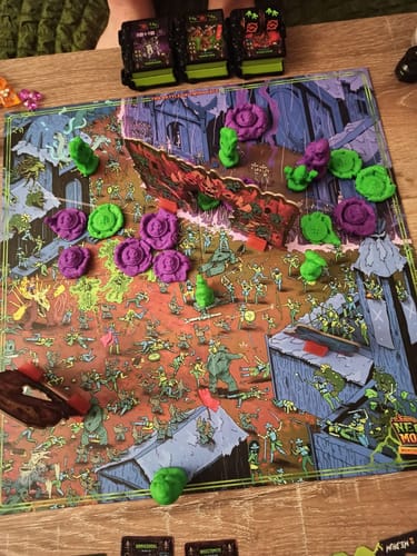 Customer photo review of Monster Pack 2: Batadactyl and Mongeragon