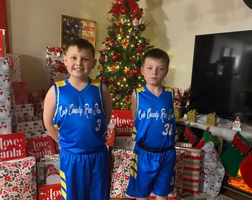 Customer photo review of Custom Black White Double Side Sets Men Basketball Jersey