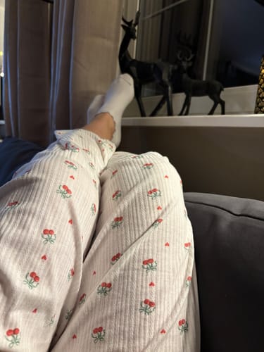 Kundeanmeldelse med bilde av Summer Cherry Pj Pants