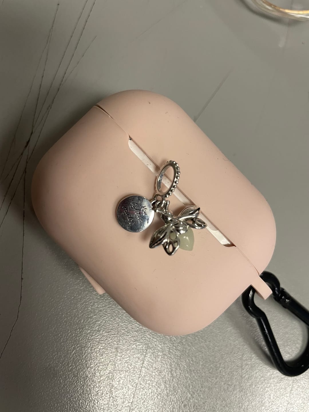 Customer photo review of Charm Luciernaga Evangeline "Iluminas Mi Vida" Fluorescente